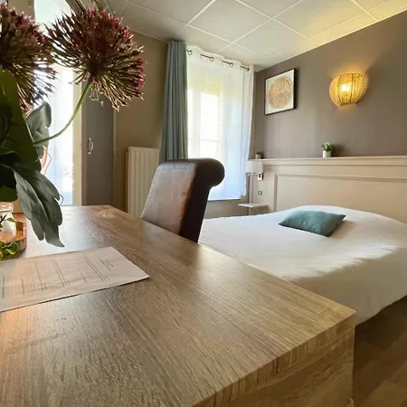 Privative La Pause Voyage - Au Coeur De Bourbourg, Gare A Proximite Apartament *